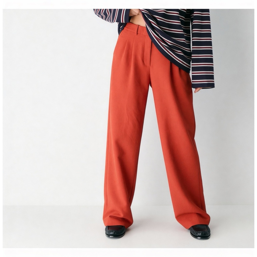 Aritzia Wide-Leg High-Rise Trousers in Rust Orange